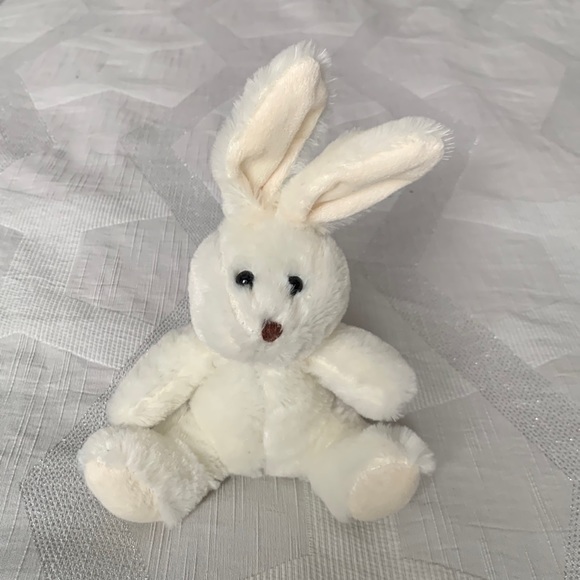 FREE ADD-ON | Bunny stuffed animal - Picture 1 of 2